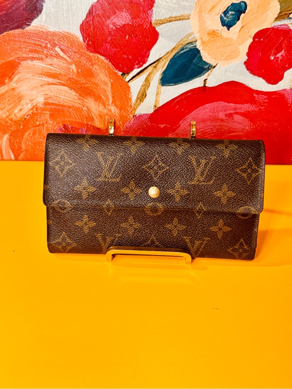 Louis Vuitton Monogram Brown trifold Wallet with Chain - Picture 12 of 15
